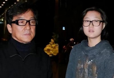 ​被同性妻子“控制”的小龙女吴卓林，已经走上另一条大道了