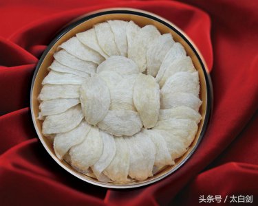 ​燕窝鉴别真假（真假燕窝？教你辨别真伪小妙招）