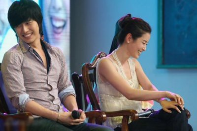 ​韩国明星那些事 朴海镇老婆是李泰兰吗