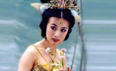 ​金巧巧年轻时漂亮吗？演员金巧巧的照片，吴启华曾对她一见钟情