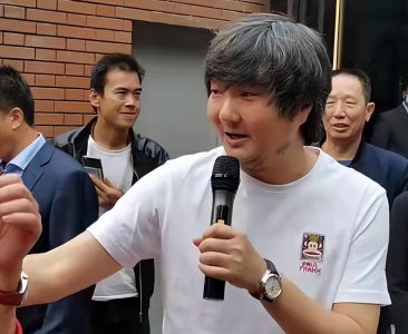 ​王大治和董洁结婚了吗？(曾经的影帝，如今却沦落到这种地步)
