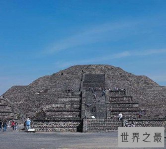 ​墨西哥提奥提华坎遗迹中最大的建筑