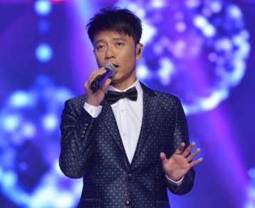 ​把我的悲伤留给自己粤语版叫什么