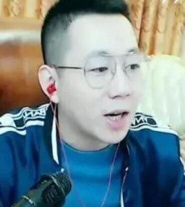 ​天佑和刘一手闹掰是真的吗 王小源说两人拉黑了