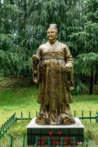 ​管仲简介资料（一代名相，春秋时期著名政治家管仲，为何被奉为青楼祖师爷？）