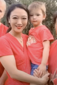 ​澳洲杨姐为什么被快手停播了   目前澳洲杨姐已经转战抖音发展了