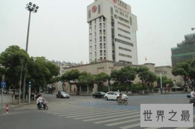 ​全国百强县榜单，江苏一带发展迅速。