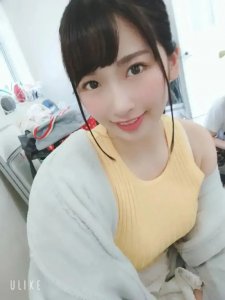 ​双鱼座女艺人美园和花美图分享，真少女战士！
