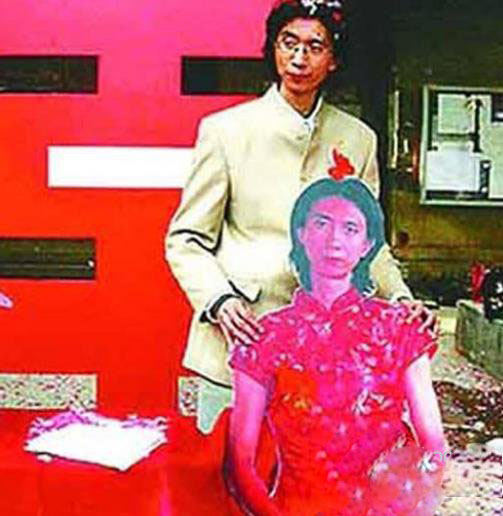盘点全球最奇葩婚礼：男子与尸体结婚