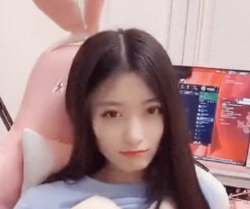 ​抖音月月大小姐粉色电竞椅视频是什么瓜月月大小姐跟男友发生什么事
