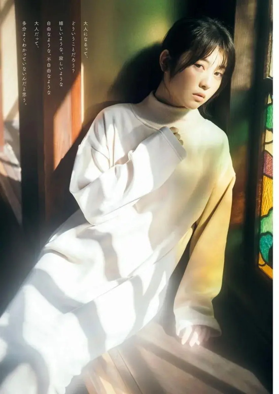 日本新一代初恋女神，滨边美波写真集美图分享