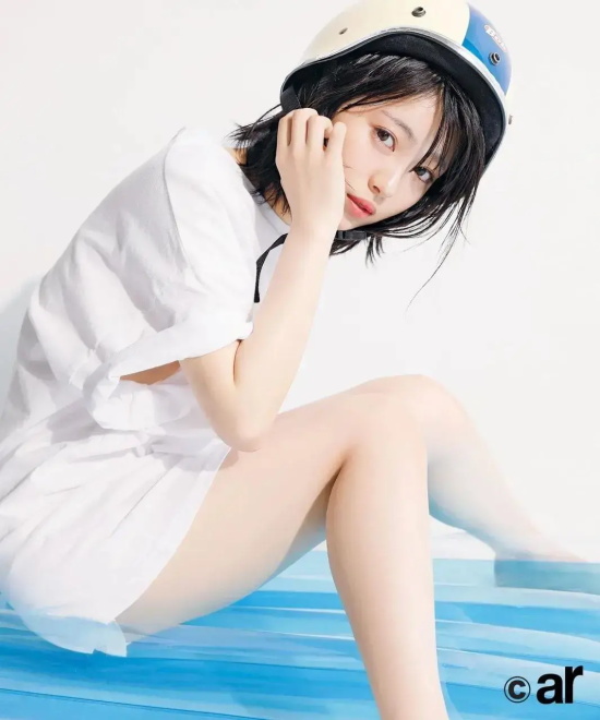 日本新一代初恋女神，滨边美波写真集美图分享