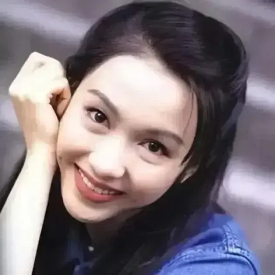 “酒窝女神”黎姿到底有多美，连张柏芝都甘拜下风