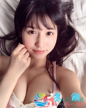 樱空桃人物海报