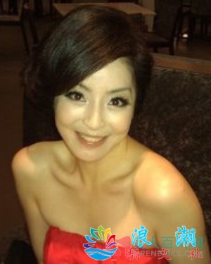 李芳雯人物海报
