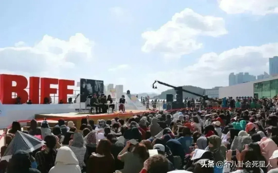 聚焦所有镜头的中国美貌：刘诗诗，身姿气质让人沉醉
