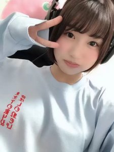 ​FANZA入围新人奖的唯井千寻美图分享，00后无极限！