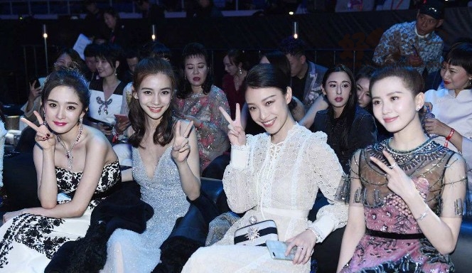 娱乐圈四小花旦是哪四个 四个人中谁的实力更强一些