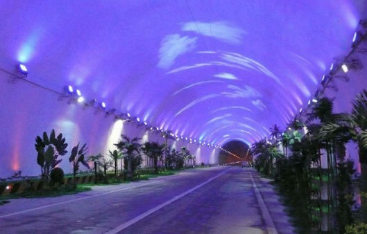 中国最美十大公路 网友：一定要走一次