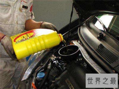 ​汽车多少公里换机油 每年换机油的费用是多少