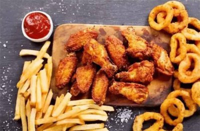 ​胃不好少吃这六类食物可以吗[胃不好少吃9种食物]