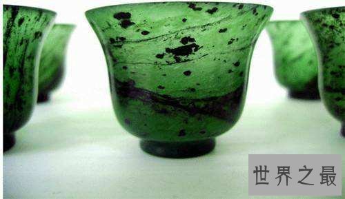 “葡萄美酒夜光杯”出自哪首诗？夜光杯从何而来？