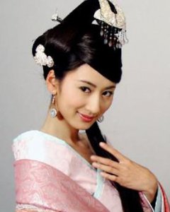 ​赵合德介绍（赵合德汉成帝刘骜宠妃）