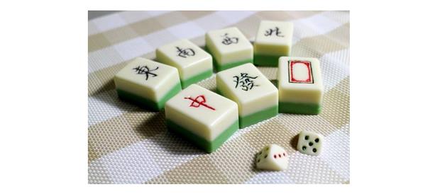 配图