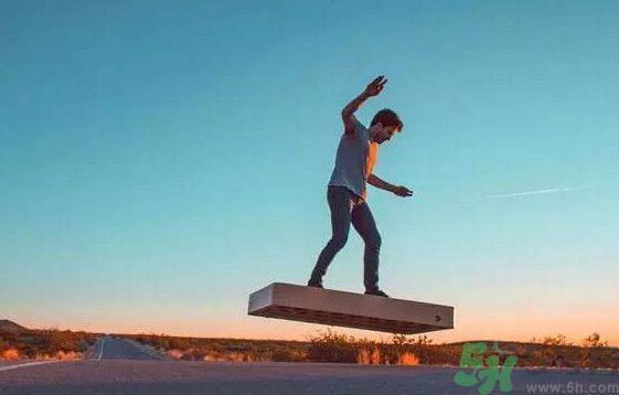 Hoverboard悬浮滑板国内多少钱？悬浮滑板在哪可以买？