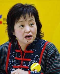 ​朱明瑛个人资料