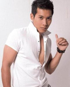 ​颜行书个人资料