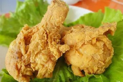 ​炸鸡腿是先裹蛋液还是先裹面粉 炸鸡腿裹干面粉还是面糊