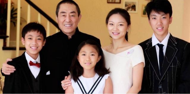 娱乐张艺谋现在的妻子是谁?（张艺谋有过几段婚姻）  4