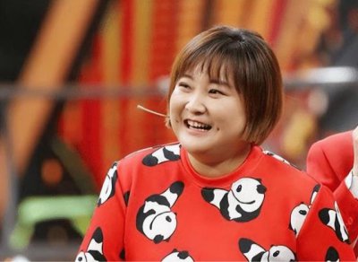 ​贾玲（原名贾俞玲,中国内地喜剧女演员、导演、编剧）