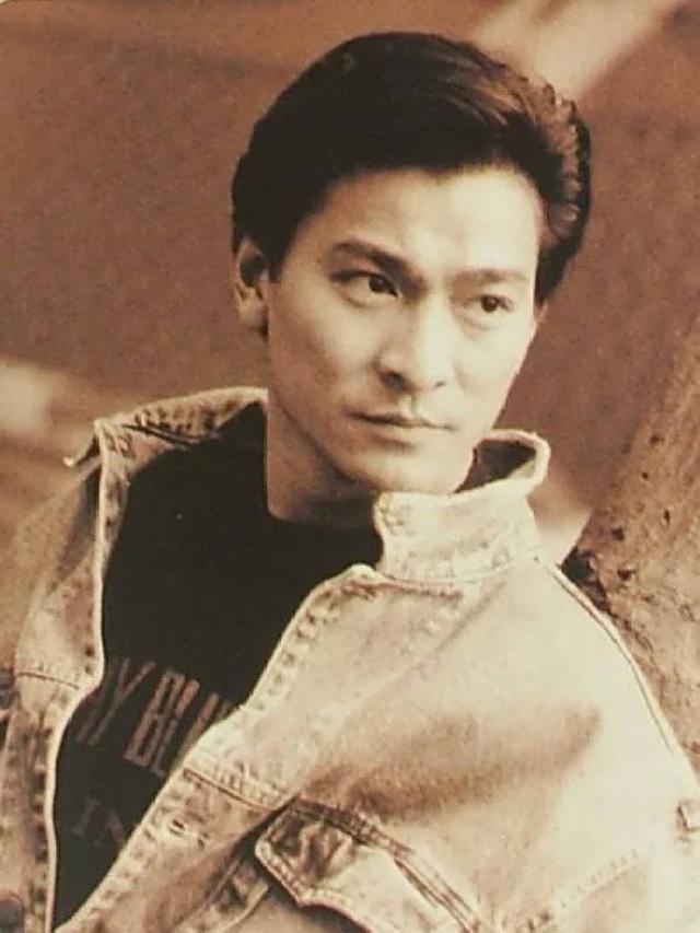 娱乐最好听的十首粤语歌排行榜（排名前十的经典粤语歌推荐给大家）  2