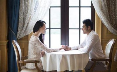 ​女朋友说好累怎么回复？怎么平衡爱情与工作