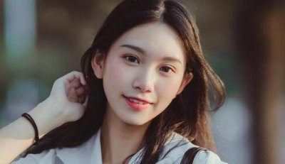 ​女生问你喜欢我什么怎么回答？用细节体现爱