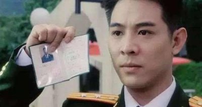 ​李连杰将百亿资产捐祖国？一代神话告别影坛，最大心愿回国安葬！