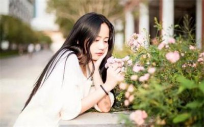 ​在ktv怎么追刚认识的女生 在ktv怎么搭讪女生