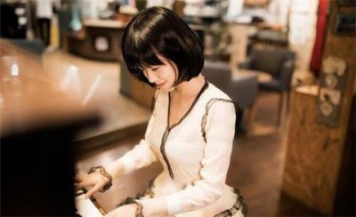 ​不会聊天的男生怎么追女孩子？做好8件事