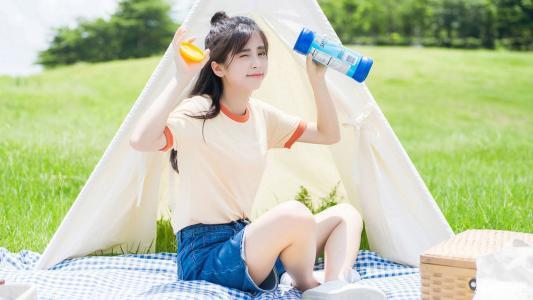 如何应对女友与客户发生争执的情况
