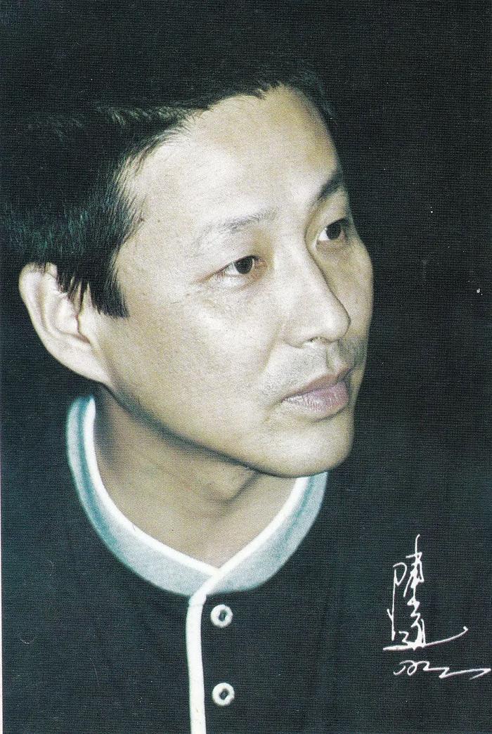 陈道明年轻的时候有多帅！看了这些老照片你就知道了！