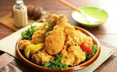 ​家庭秘制炸鸡腿！香酥可口，附送炸鸡胸方法，味道不输路边摊