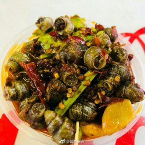 ​贵阳有条小吃街，囊括了贵州省各地特色美食，要想吃遍贵州美食