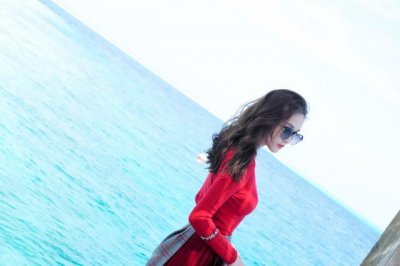 ​陈乔恩太会穿了吧，造型百变大秀“巴掌腰”，还有驾驭不住的？