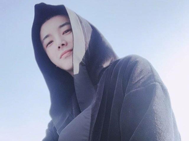 华晨宇23岁出道，29岁刷新数字单曲记录，承办了15场万人演唱会