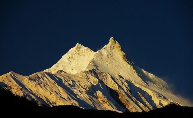 世界上最高的十座山峰排行榜！我国共有五座山峰上榜