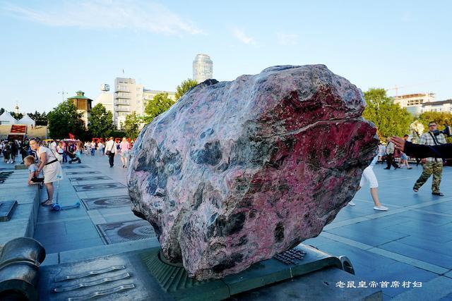 最具俄罗斯精神的城市：跨欧亚分界线，滴血大教堂让人心碎