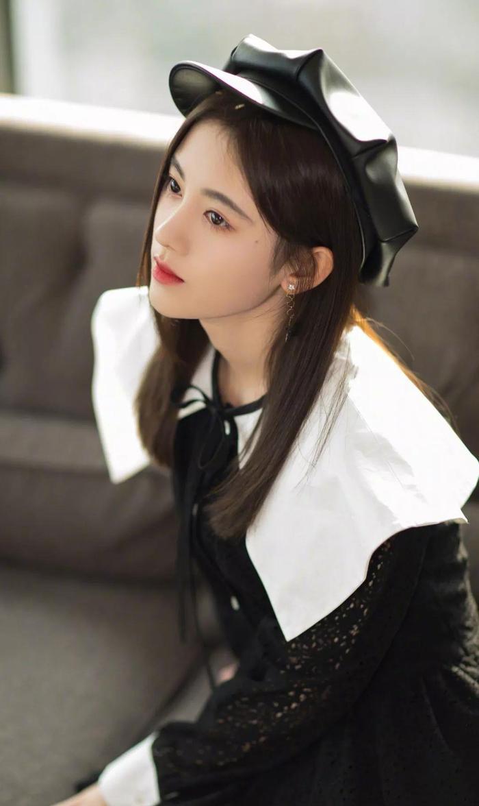 鞠婧祎美图：这4000年一见的美女，真是太精致了吧！