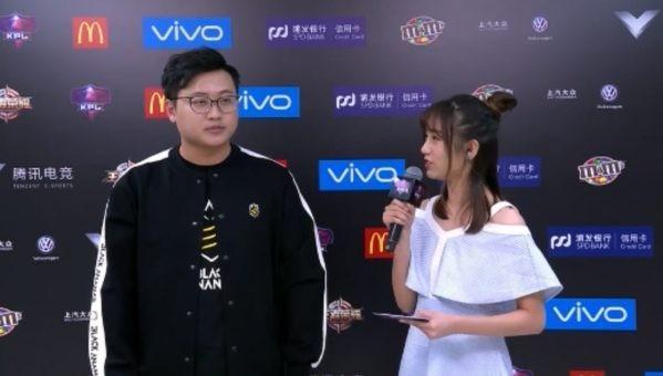 王者荣耀：BA黑凤梨完胜EDGM，estar黄教练：770年纪越大越厉害
